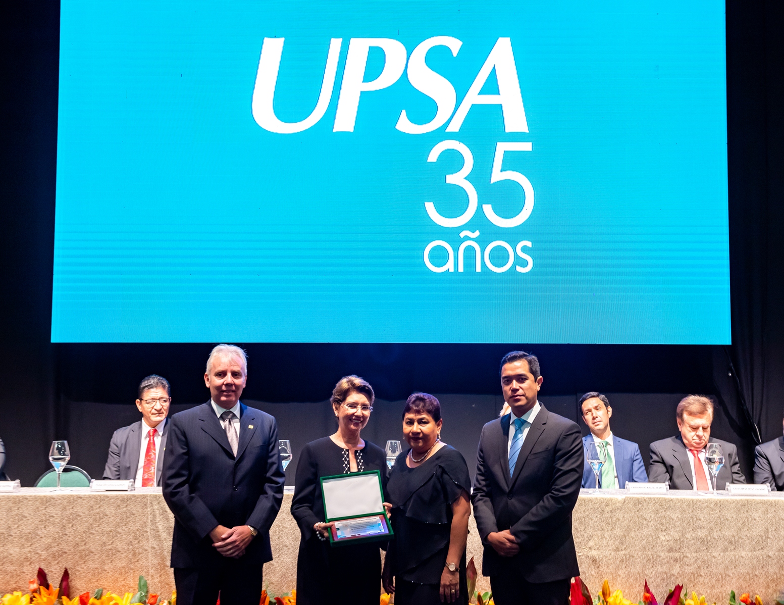 UPSA celebró 35 años de vida  institucional con visión al 2034