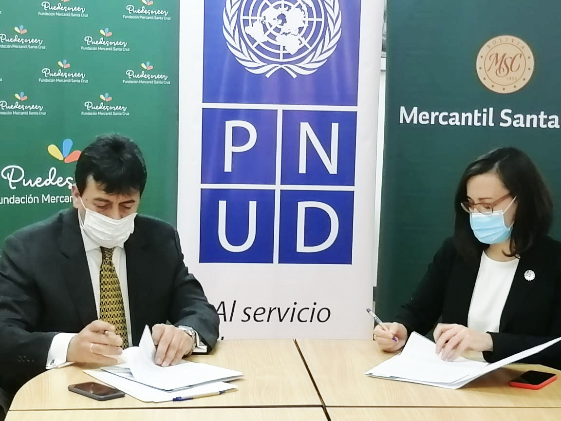 La Fundación del Banco Mercantil Santa Cruz y PNUD firman Acuerdo para apoyar la recuperación del Bosque Seco Chiquitano