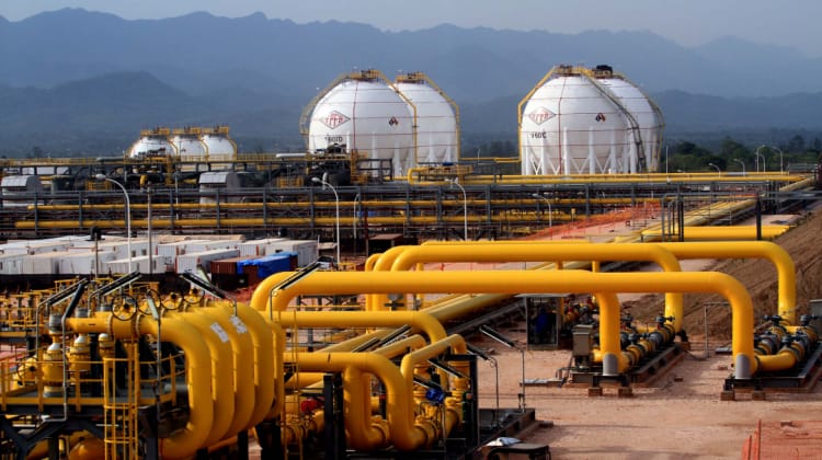 YPFB y Petrobras suscriben contrato interrumpible de compra venta de gas natural para periodo de verano