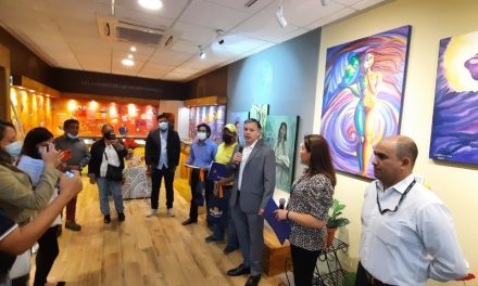 El Espacio Cultural MIC BancoSol inaugura su segundo ciclo 2022 con obras de emprendedores y artistas