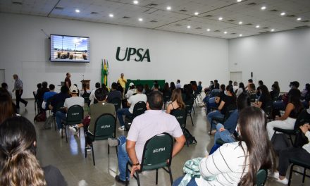 Estudiantes de la UPSA concluyeron taller de Arquitectura con la UBA